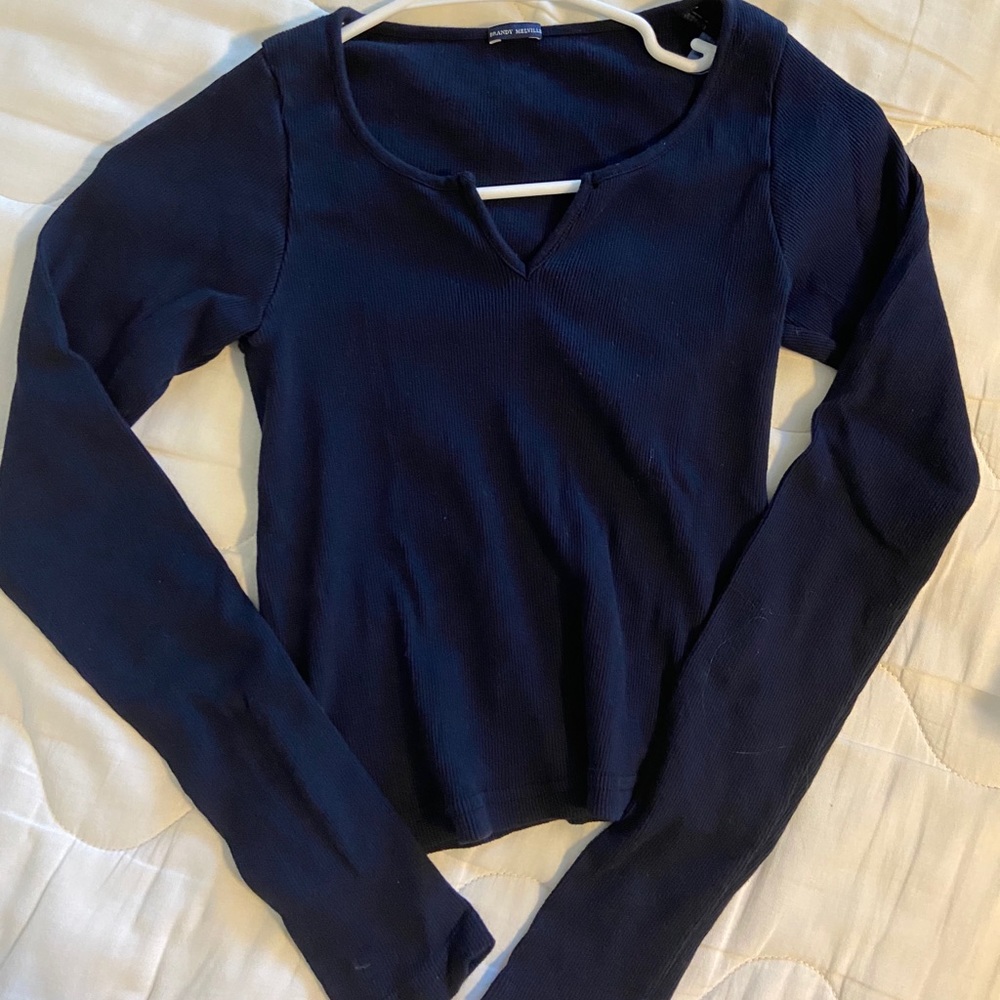 BRANDY MELVILLE LONG SLEEVE